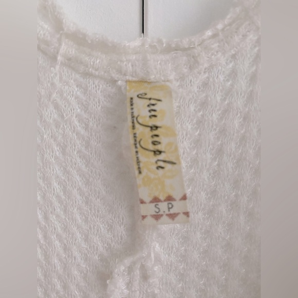 Free People flowy oversized tank top, white, size small - Picture 2 of 4